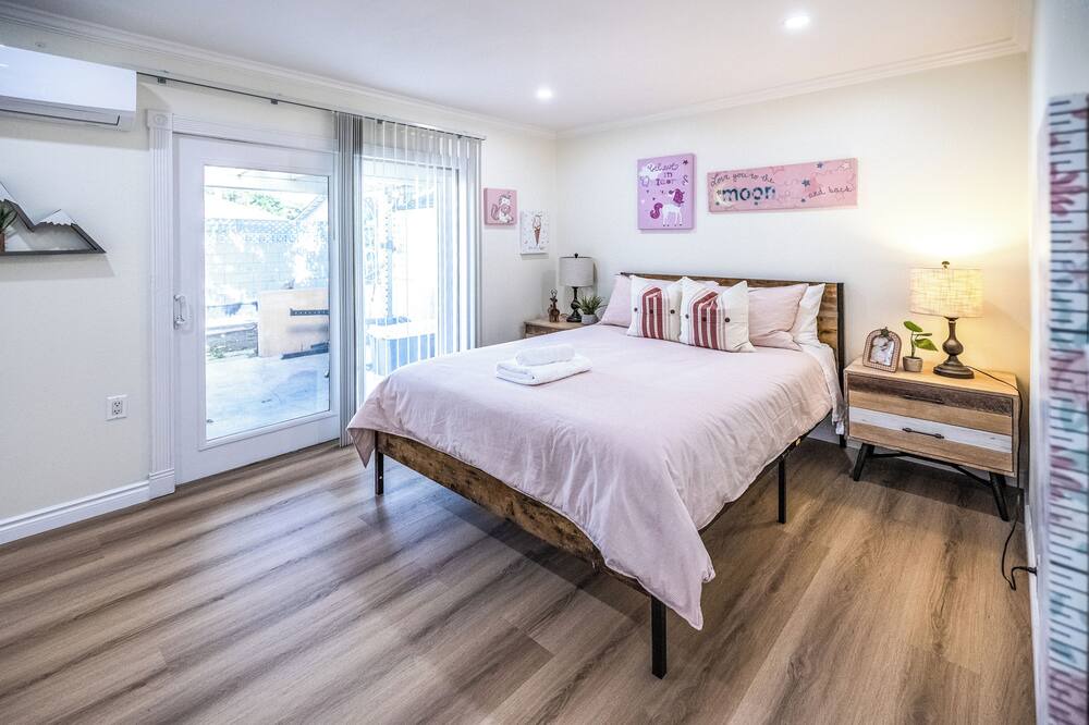 Photo of Bedroom in Buena Park