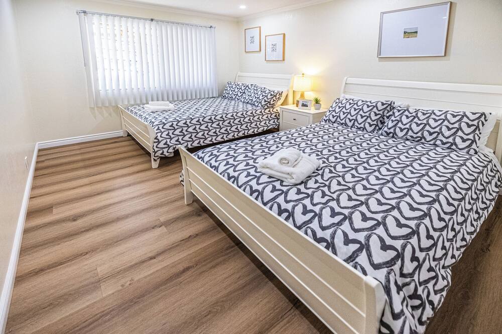 Photo of Bedroom in Buena Park