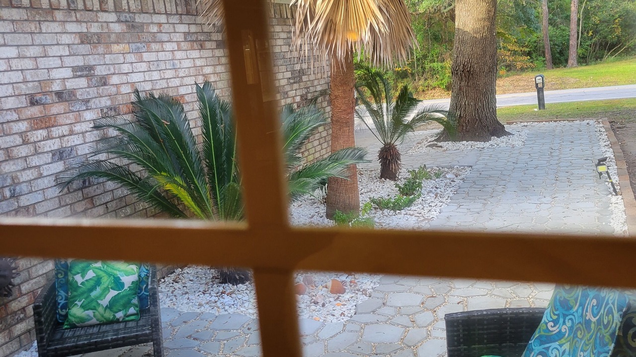 Photo of Patio Balcony in Gulf Park Estates