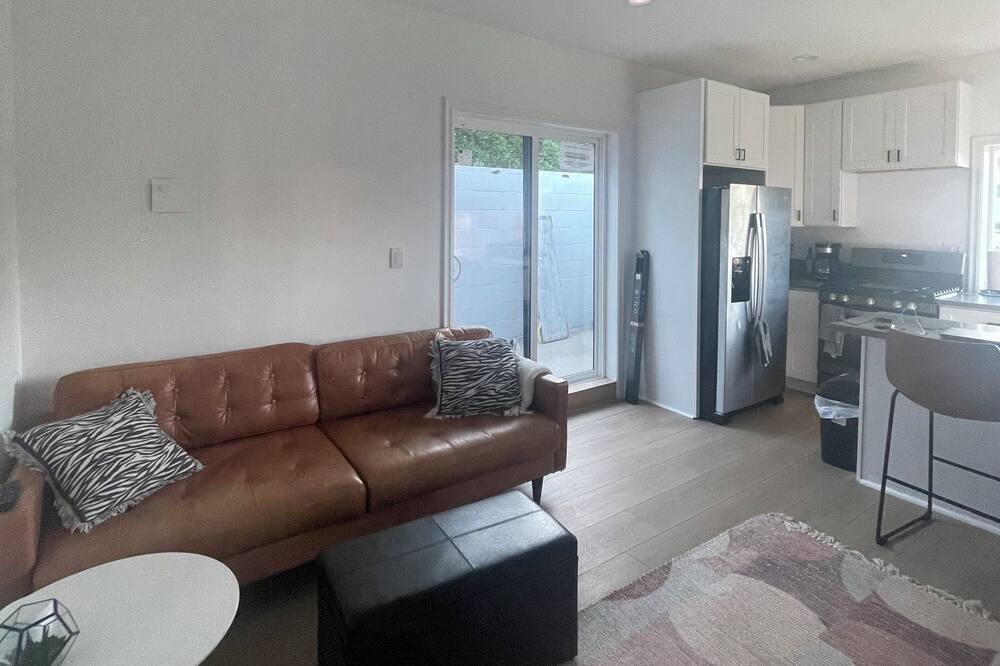 Photo of Livingroom in Rancho Palos Verdes