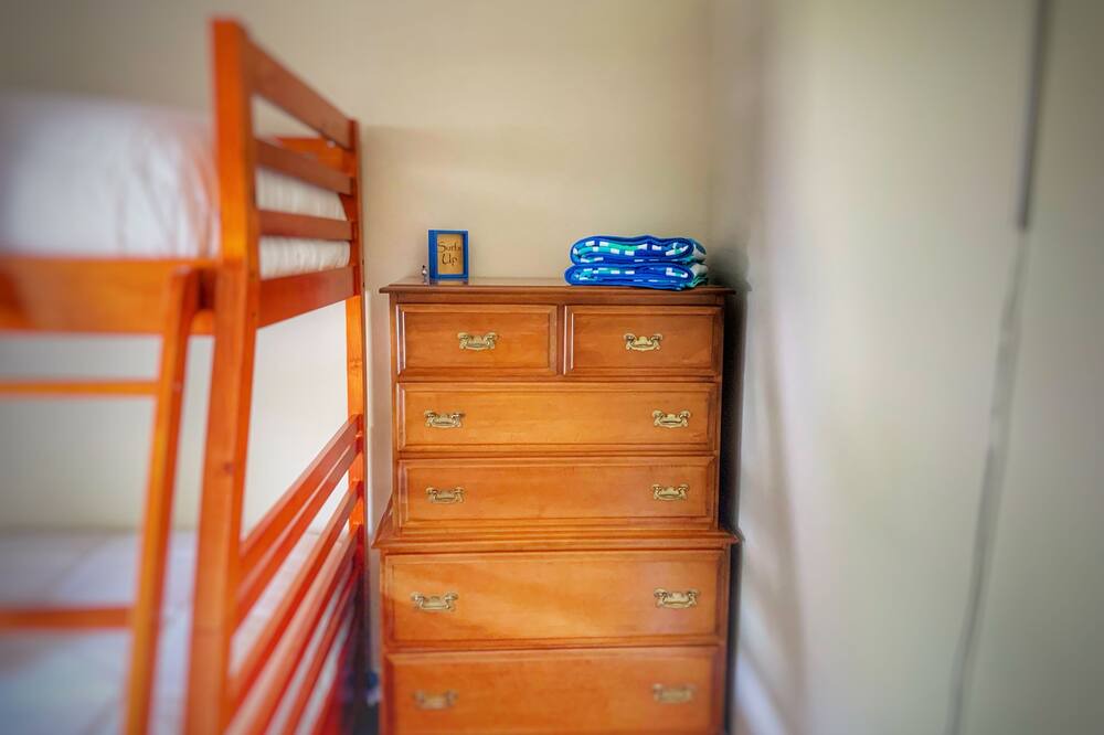 Photo of Bedroom in Teaticket