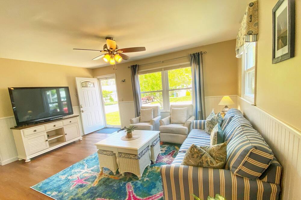 Photo of Livingroom in Teaticket