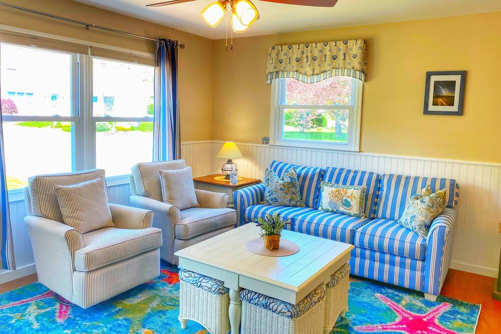 Photo of Livingroom in Teaticket
