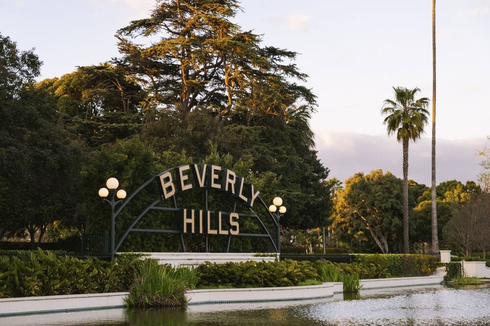 Photo of Others in Beverly Hills