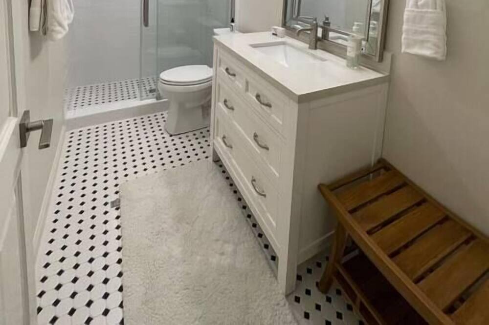 Photo of Bathroom in Mid City South