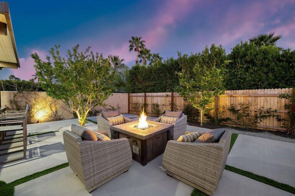 Photo of Outdoor in Magnesia Falls Cove