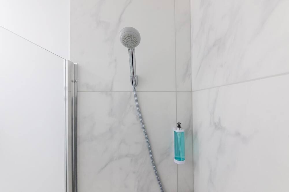 Photo of Bathroom in 15th Arrondissement