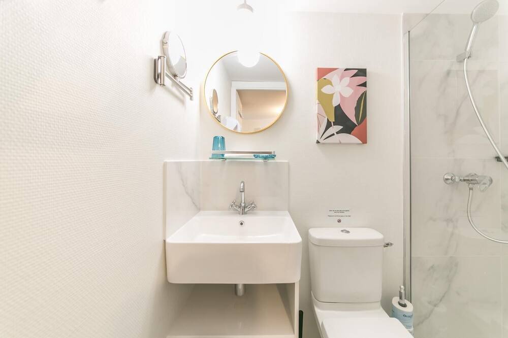 Photo of Bathroom in Passy