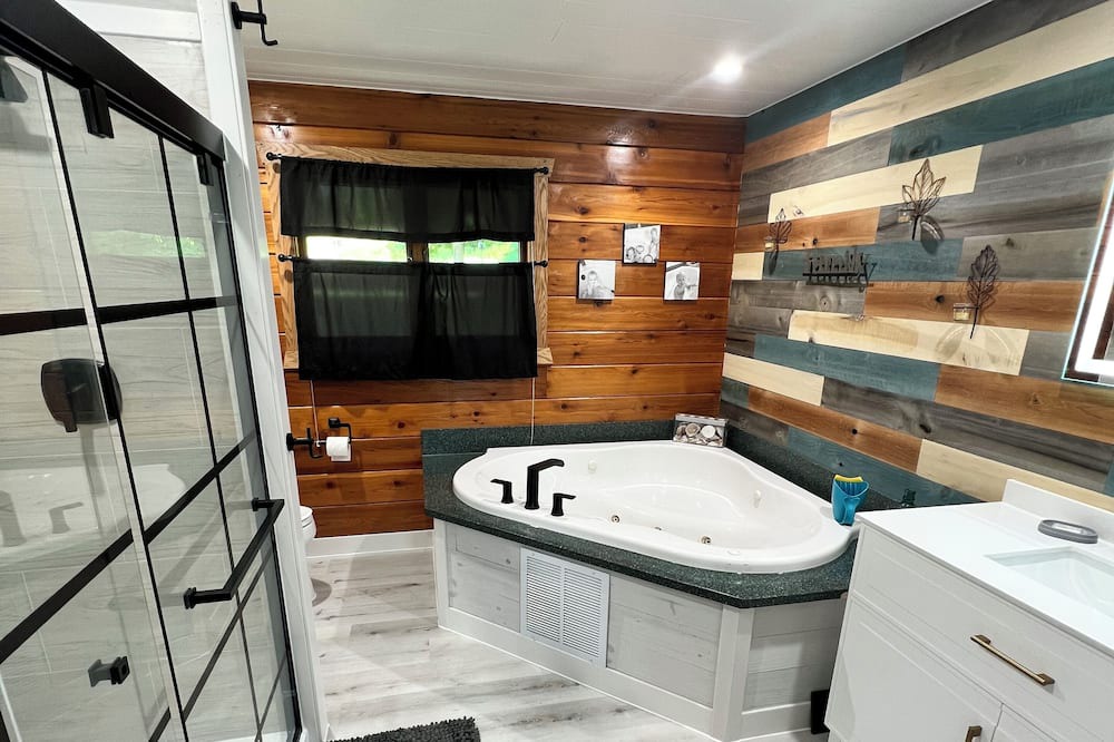 Photo of Bathroom in Pelican Rapids