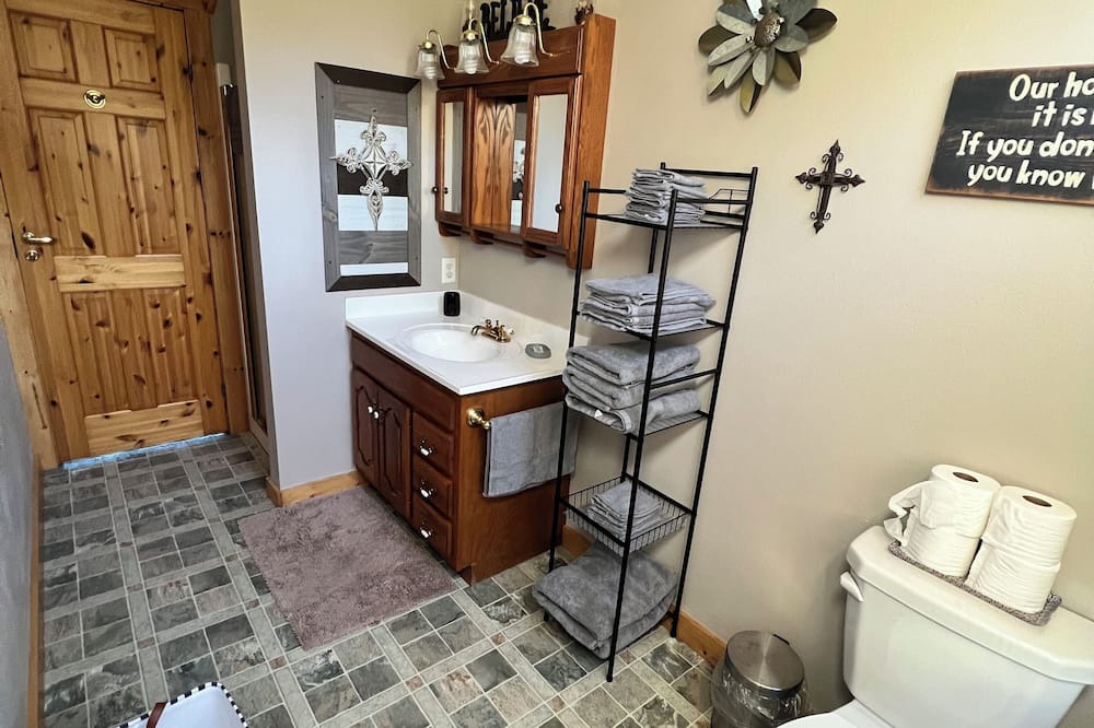 Photo of Bathroom in Pelican Rapids