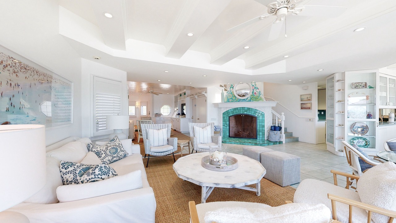 Photo of Livingroom in Faria Beach