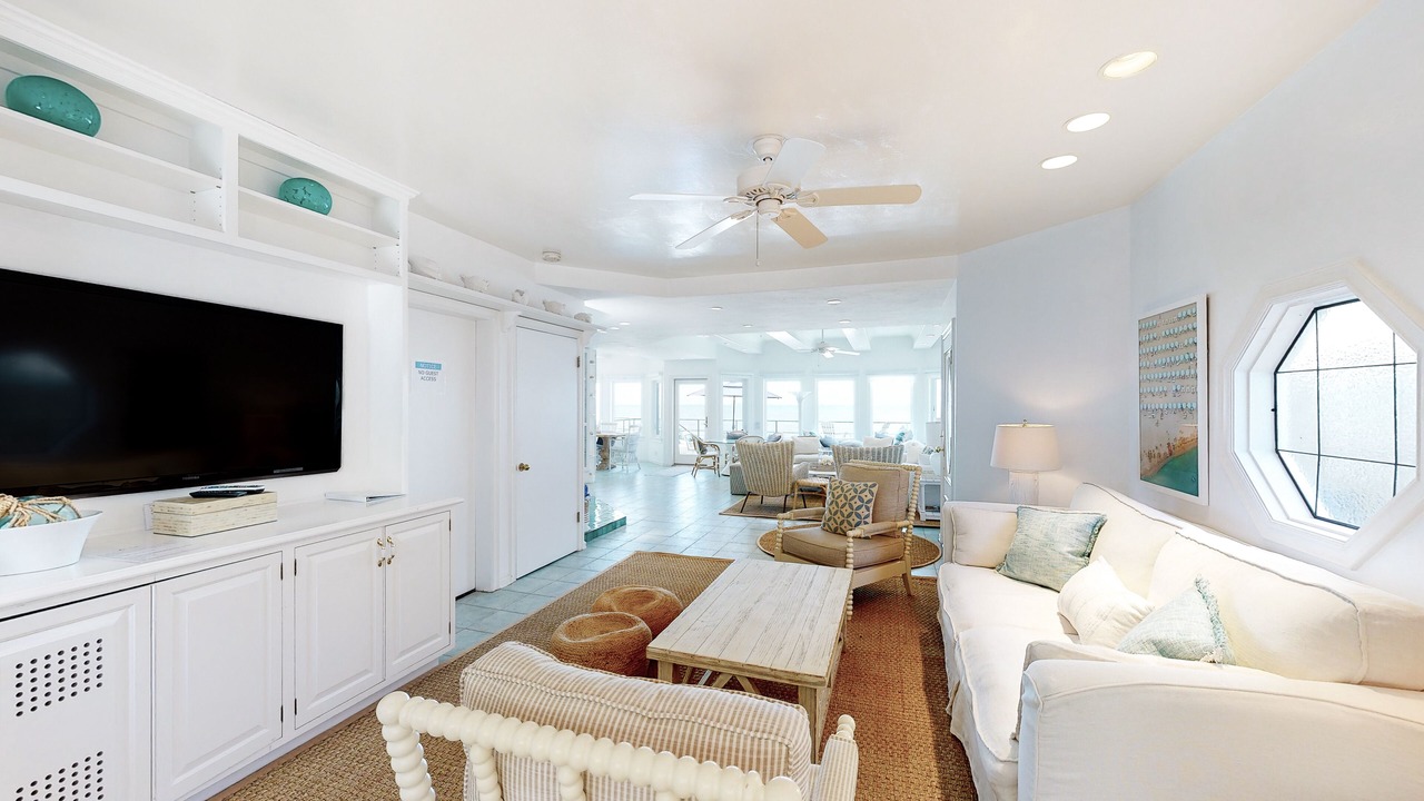 Photo of Livingroom in Faria Beach