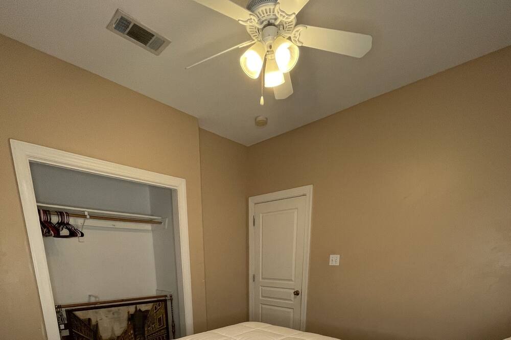 Photo of Bedroom in Port Allen