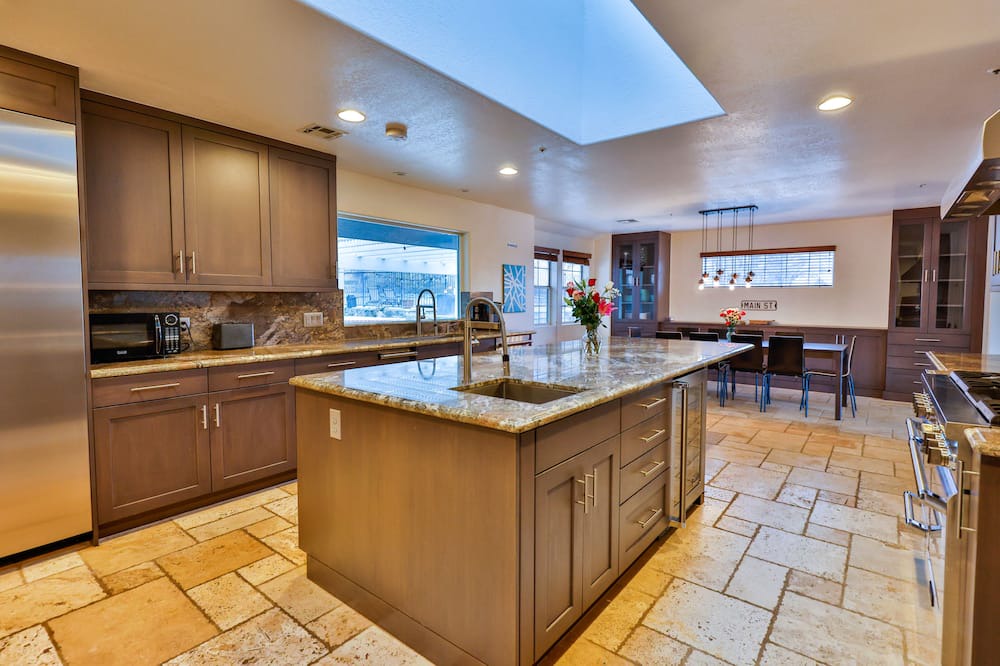 Photo of Kitchen in Agua Dulce