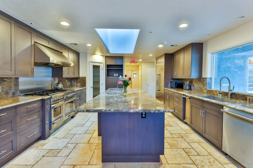 Photo of Kitchen in Agua Dulce