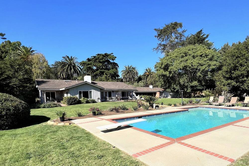 Photo of Outdoor in Hope Ranch