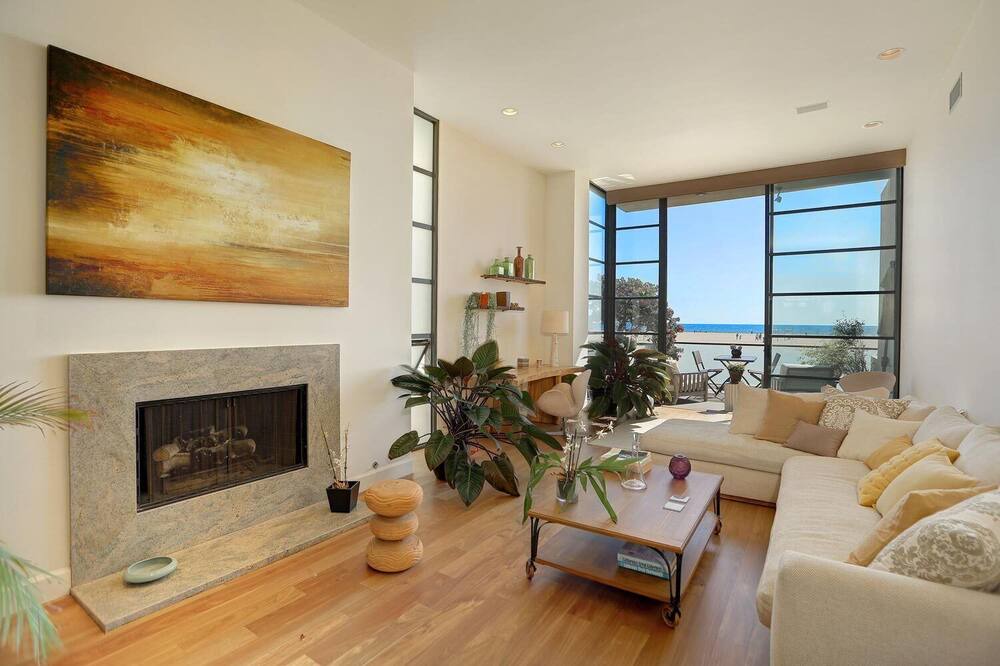 Photo of Livingroom in Ocean Park