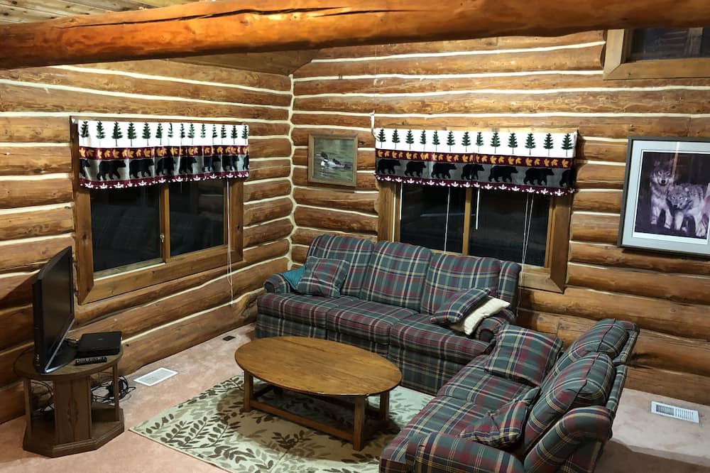 Photo of Livingroom in Danbury