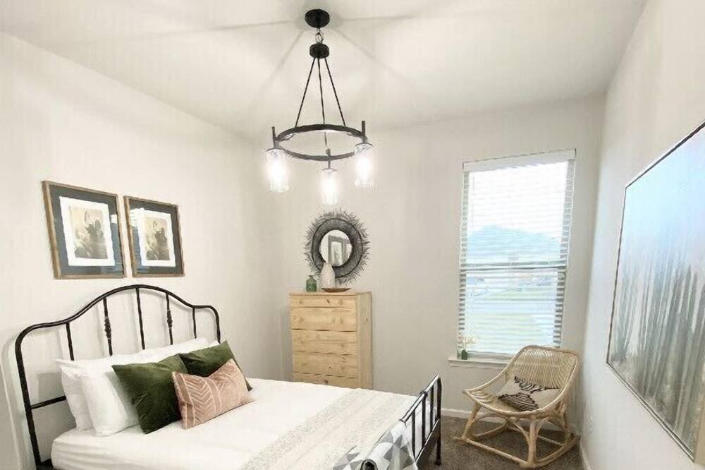Photo of Bedroom in Slidell