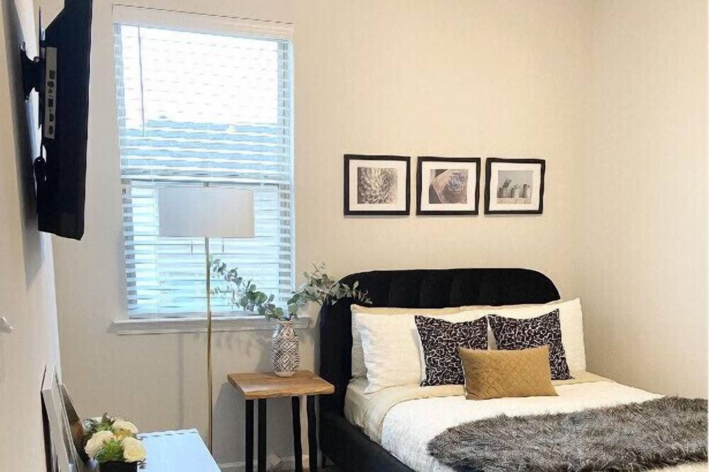 Photo of Bedroom in Slidell