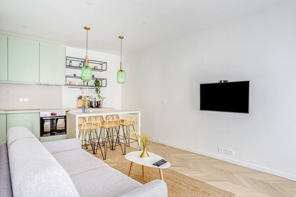 Photo of Livingroom in Quartier de la Plaine-de-Monceaux