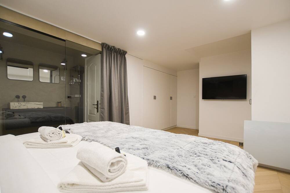 Photo of Bedroom in Quartier de la Plaine-de-Monceaux