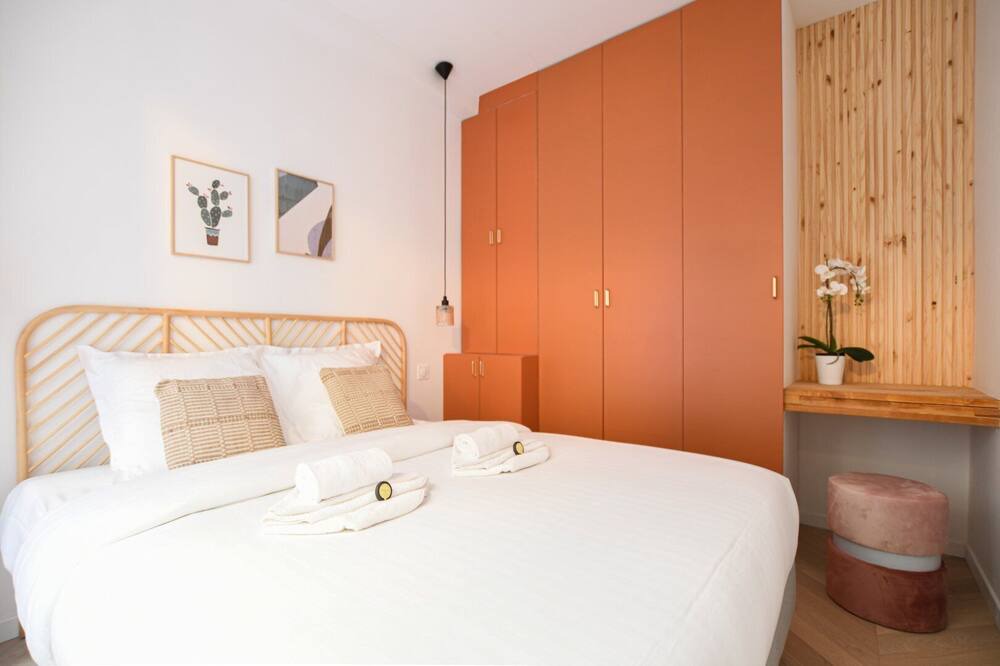 Photo of Bedroom in Quartier de la Plaine-de-Monceaux