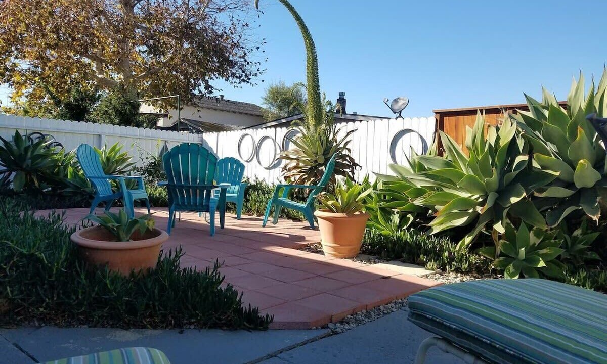 Photo of Patio Balcony in Pierpont Bay