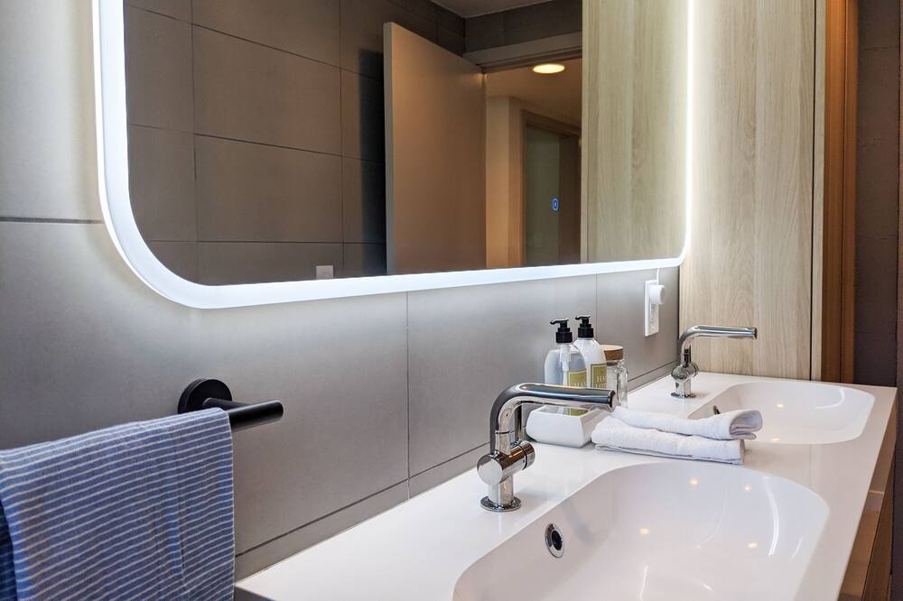 Photo of Bathroom in Torrance