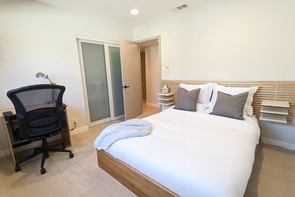 Photo of Bedroom in Torrance