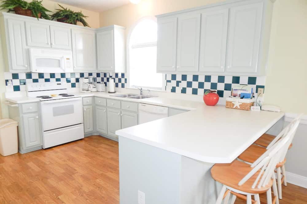 Photo of Kitchen in Audubon Place