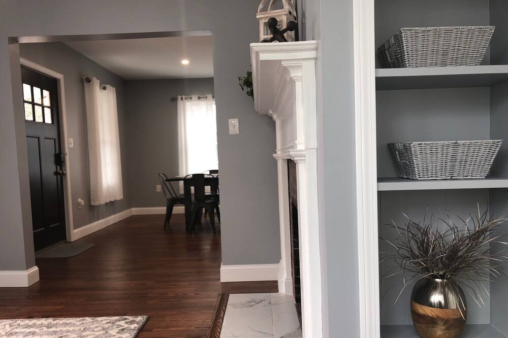 Photo of Livingroom in New Bedford