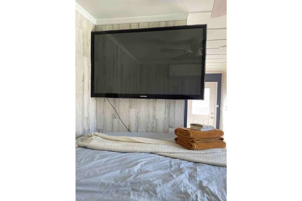 Photo of Bedroom in Gulfport