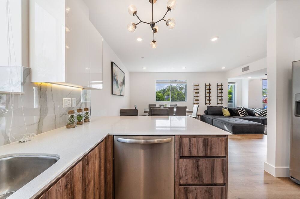 Photo of Kitchen in Valley Village