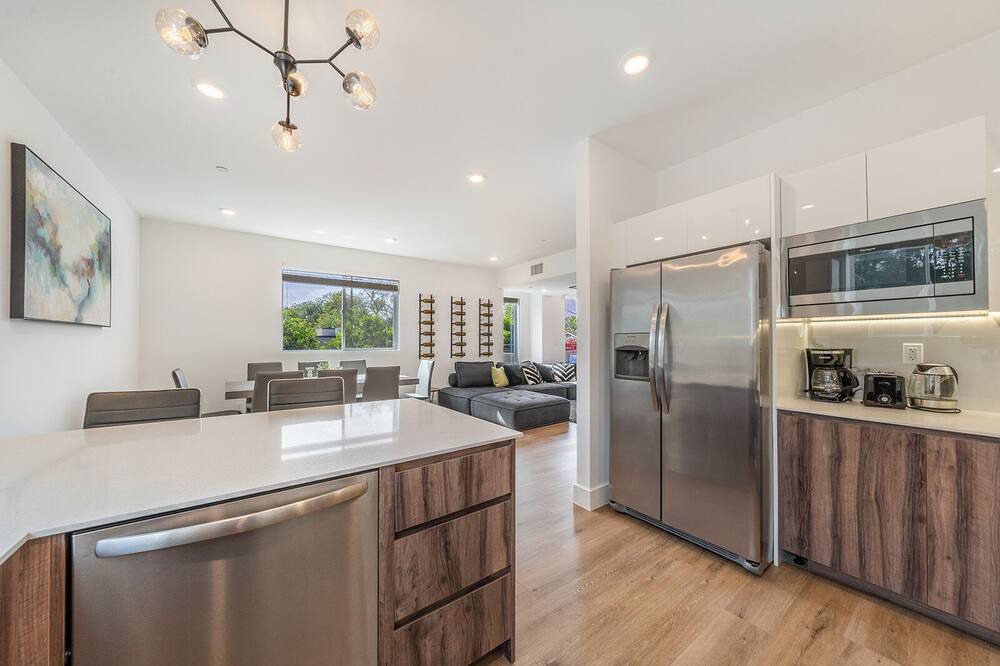 Photo of Kitchen in Valley Village