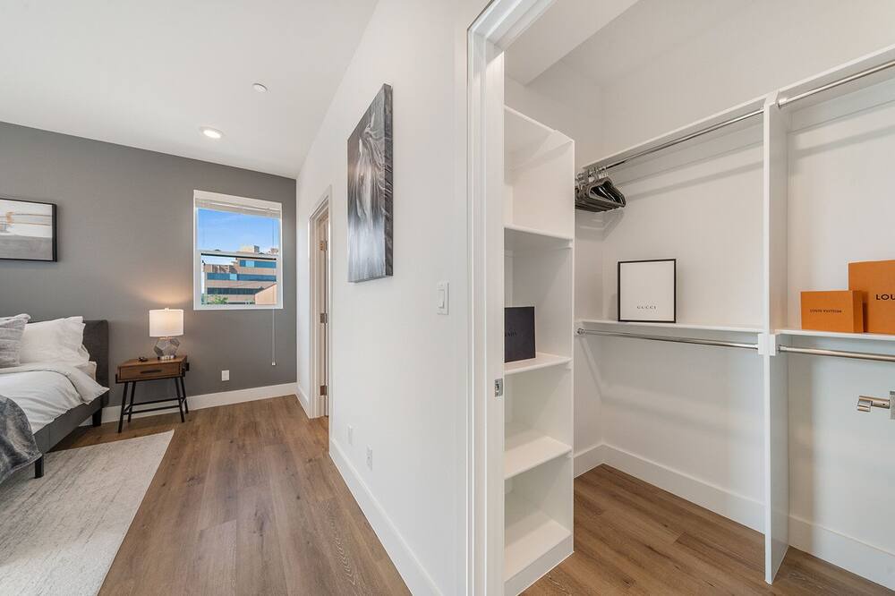 Photo of Bedroom in Valley Village