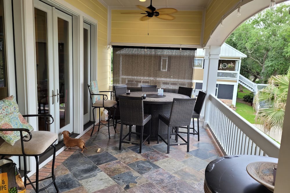 Photo of Outdoor in Gulf Park Estates