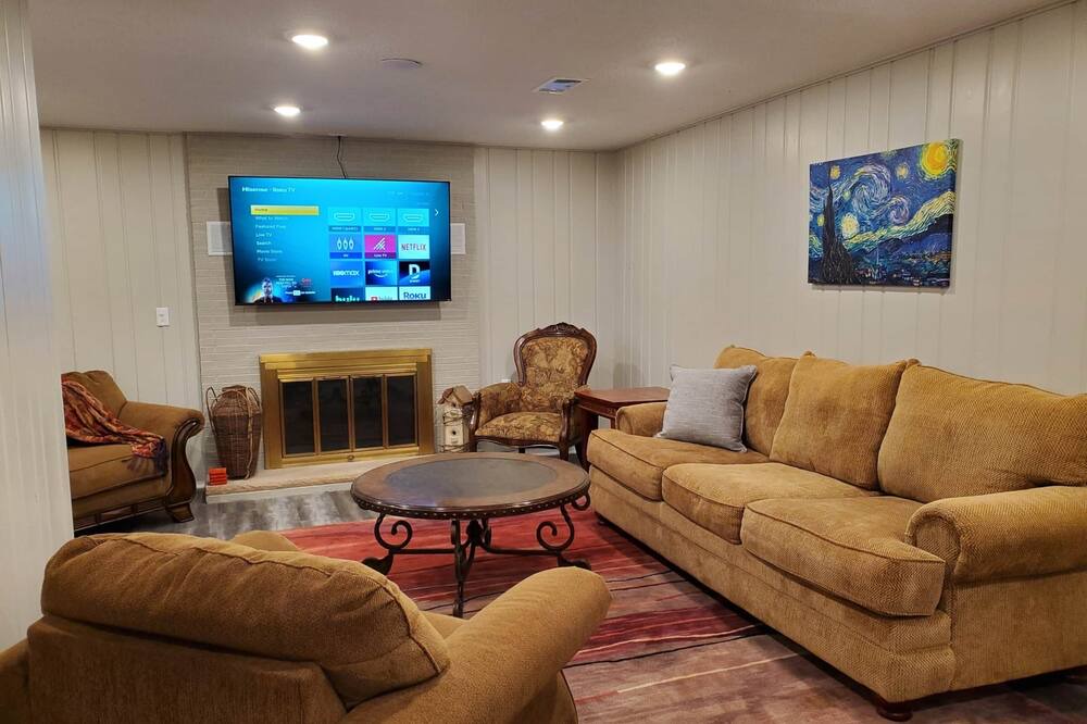 Photo of Bedroom in Markville