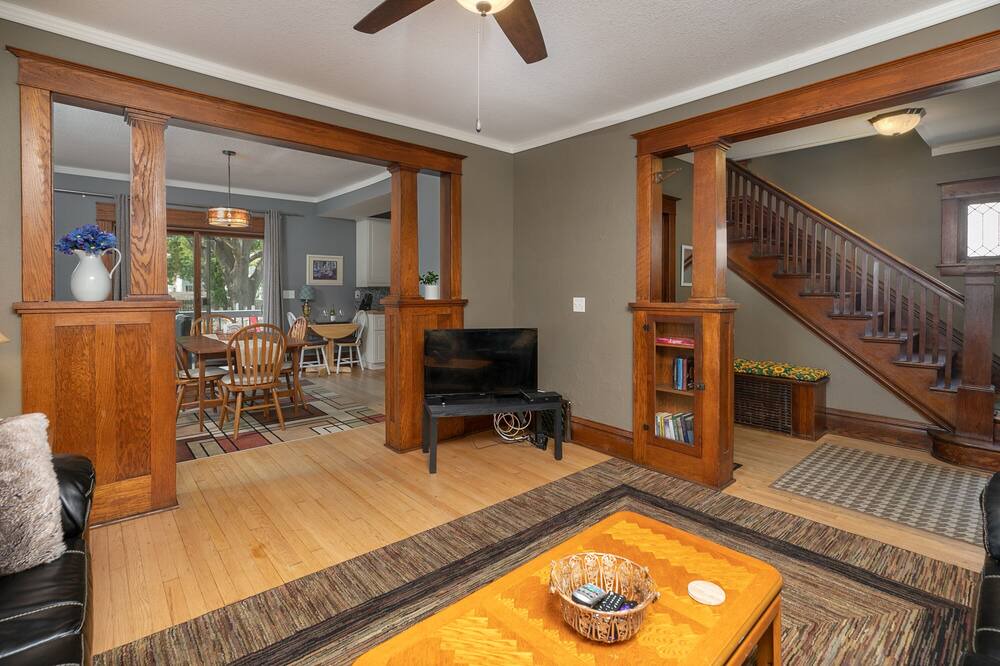 Photo of Livingroom in Kutzky Park