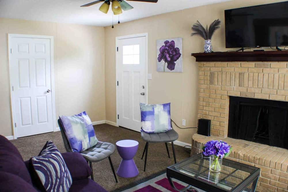 Photo of Livingroom in Gulfport