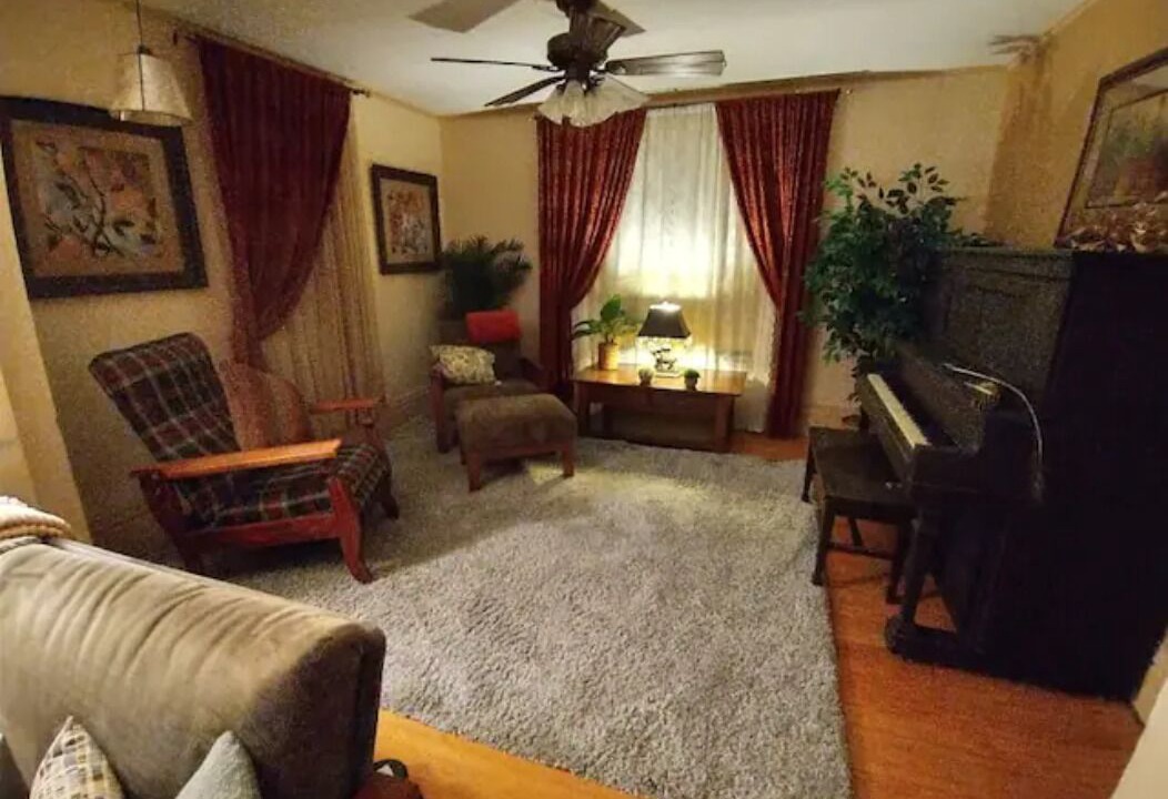 Photo of Livingroom in Baraboo