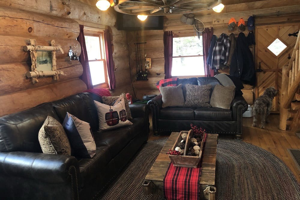Photo of Livingroom in Goodman