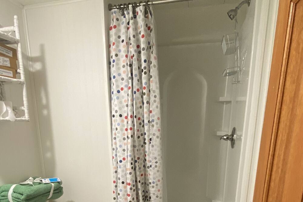 Photo of Bathroom in Alexandria