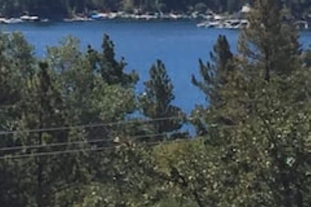 Photo of Others in Lake Arrowhead