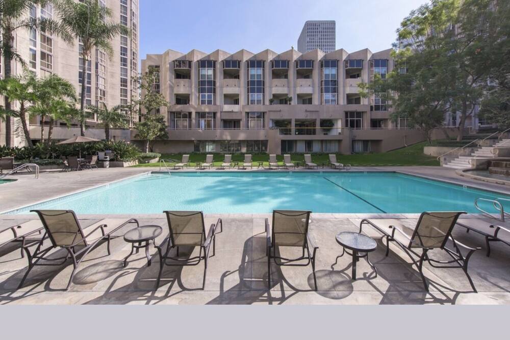Photo of Outdoor in Beverly Hills