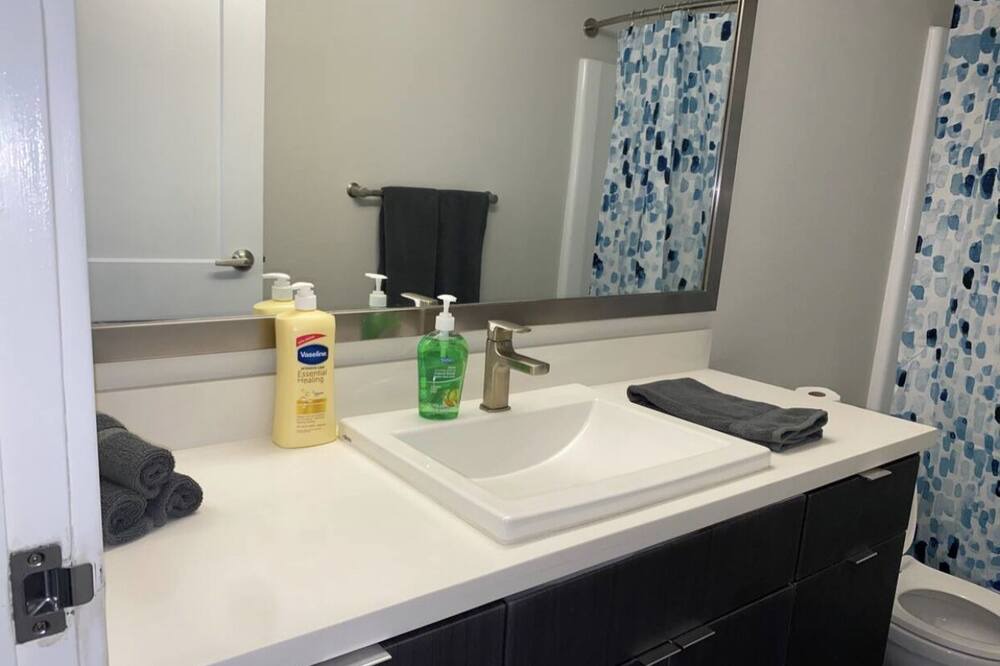 Photo of Bathroom in Beverly Hills