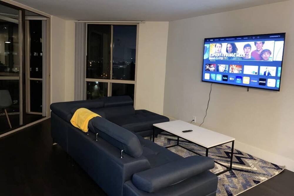 Photo of Livingroom in Beverly Hills