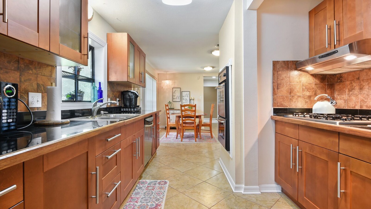 Photo of Kitchen in Gulf Hills