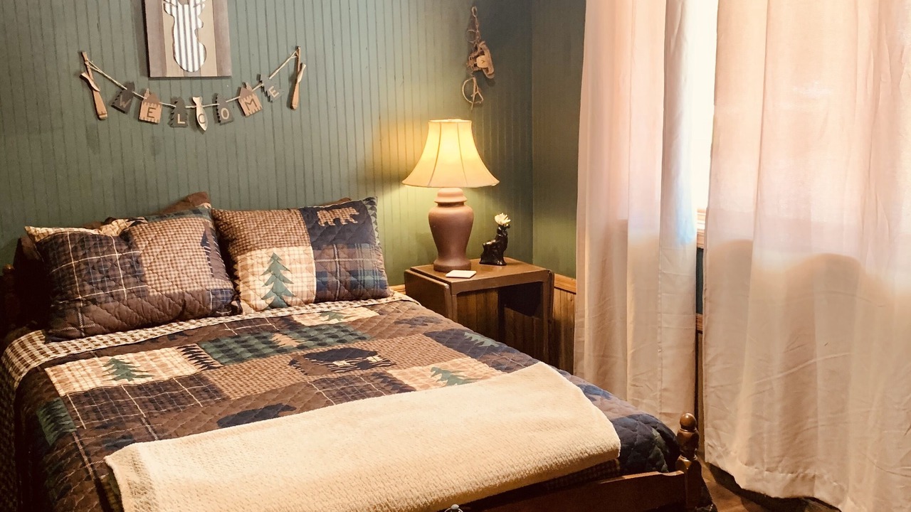 Photo of Bedroom in Coon Valley