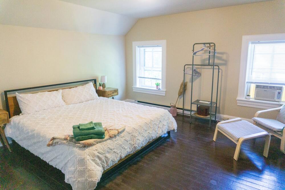 Photo of Bedroom in Charles Town
